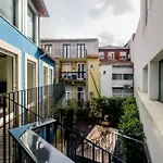 Luxury Style 5 With Ac Downtown Near Metro *
