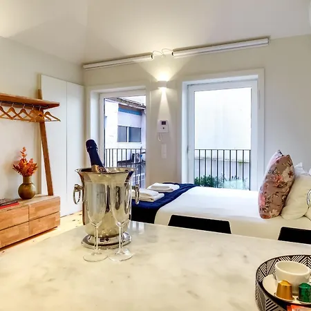 Luxury Style 5 With Ac Downtown Near Metro * 포르투